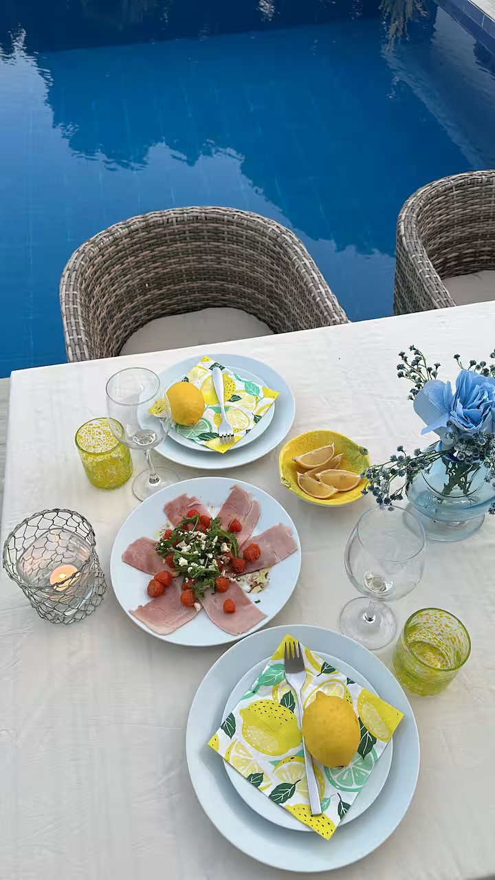 Luxury meal by the pool
